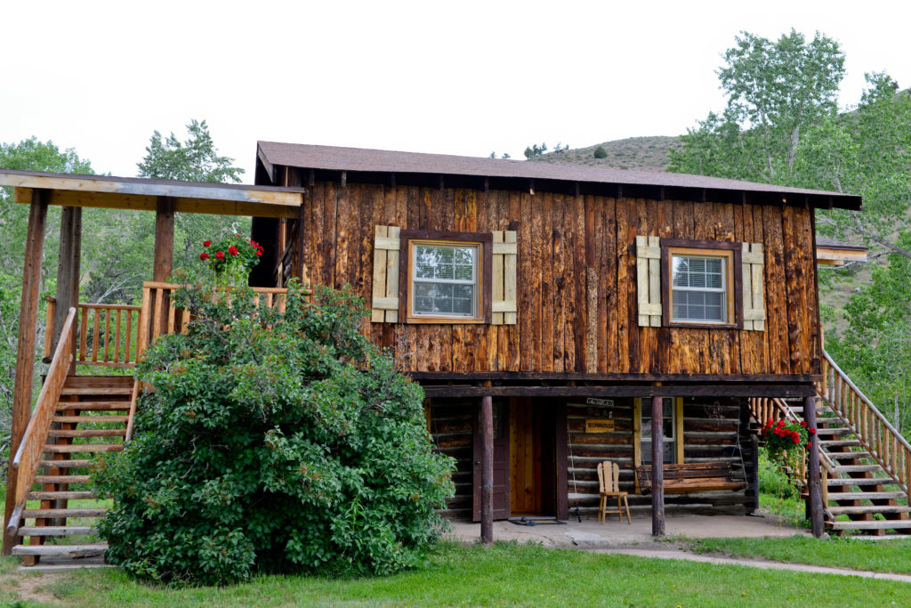 Colorado Mountain Cabin Rental Unit: 4 Private Bedrooms | Sleeps 11