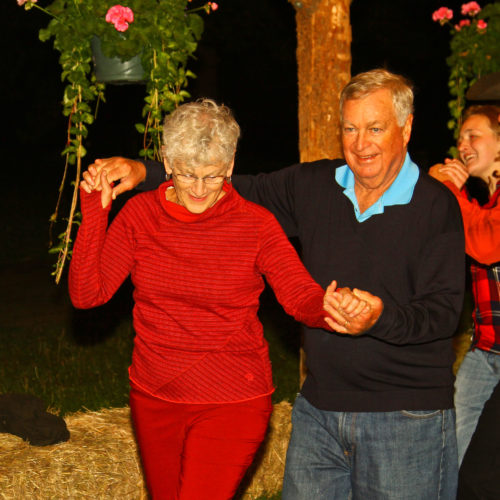 cherokeeparkranch_squaredance